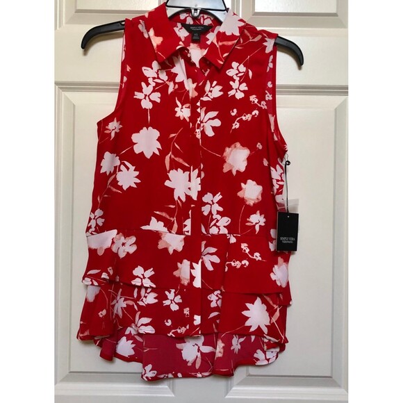 SIMPLE VERA WOMEN'S SIZE X SMALL BLOUSE SLEEVELES RED WITH WHITE FLOWERS - Picture 2 of 8
